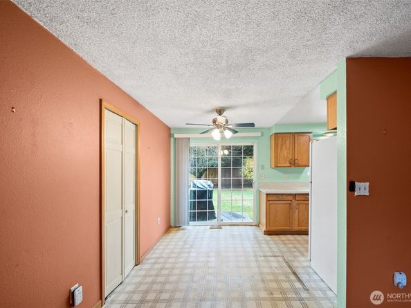 12410 SE 202nd Place, Kent WA 98031