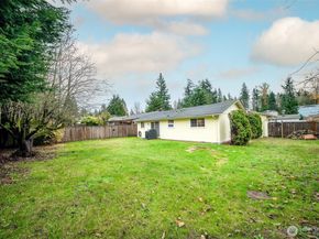 12410 SE 202nd Place, Kent WA 98031