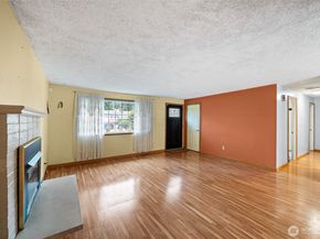 12410 SE 202nd Place, Kent WA 98031