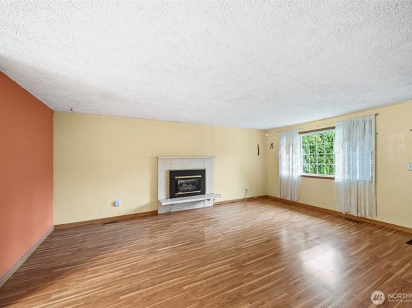 12410 SE 202nd Place, Kent WA 98031