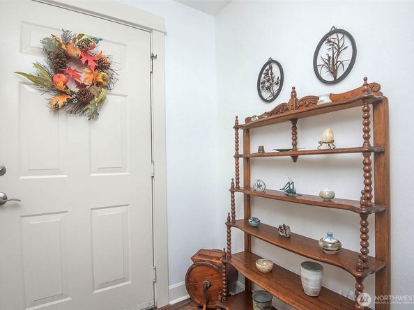 300 N 130th Street 4104, Seattle WA 98133