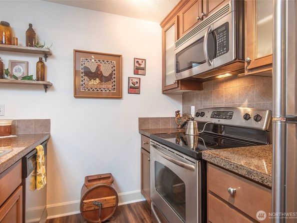 300 N 130th Street 4104, Seattle WA 98133