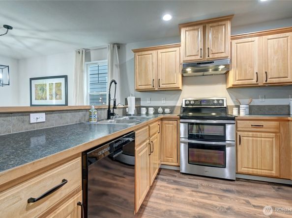 1230 84th Avenue SE, Lake Stevens WA 98258