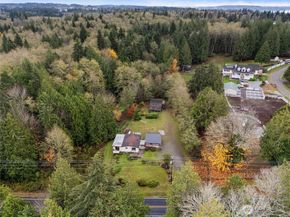 6091 NE Twin Spits Road, Hansville WA 98340