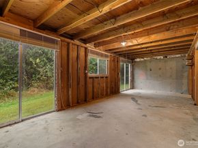 6091 NE Twin Spits Road, Hansville WA 98340