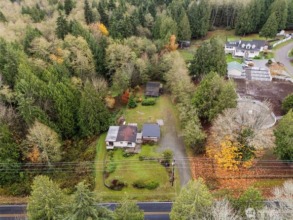 6091 NE Twin Spits Road, Hansville WA 98340