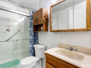 6091 NE Twin Spits Road, Hansville WA 98340