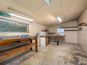 6091 NE Twin Spits Road, Hansville WA 98340