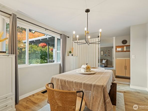 17429 17th Avenue W, Lynnwood WA 98037