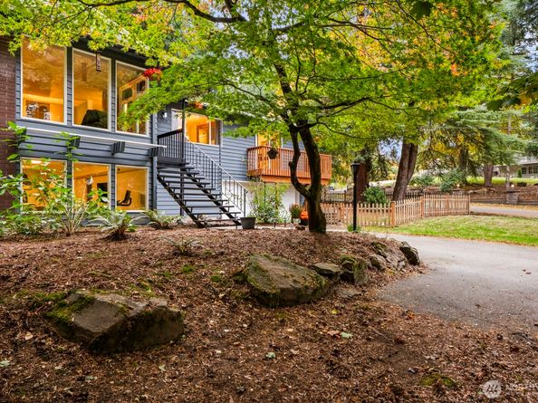 17429 17th Avenue W, Lynnwood WA 98037