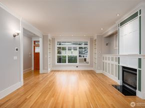 6215 22nd Avenue NE, Seattle WA 98115