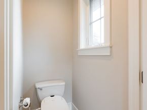 6215 22nd Avenue NE, Seattle WA 98115