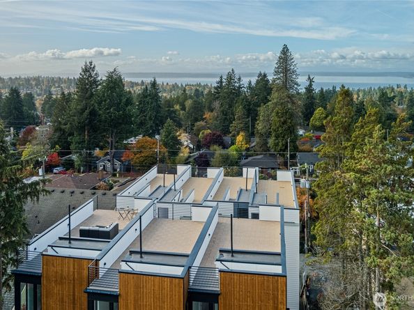 11229 Greenwood Avenue N A, Seattle WA 98133