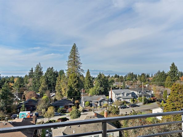 11229 Greenwood Avenue N A, Seattle WA 98133