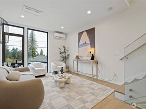 11229 Greenwood Avenue N A, Seattle WA 98133