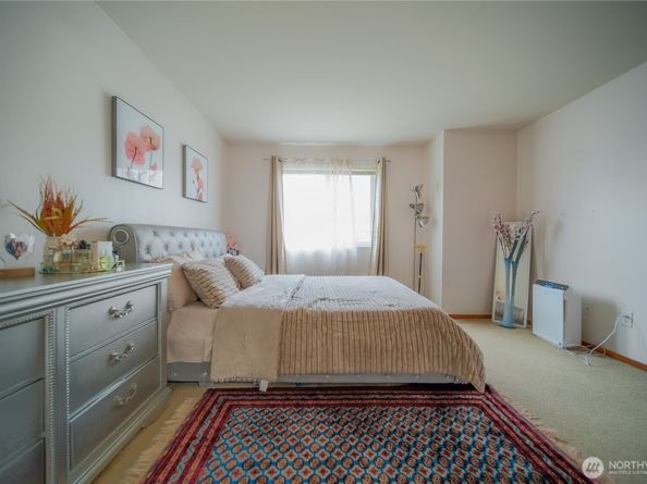 1409 51st Place NE, Auburn WA 98002