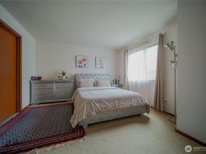 1409 51st Place NE, Auburn WA 98002