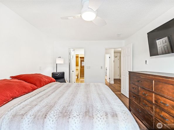 236 S 152nd Street A105, Burien WA 98148