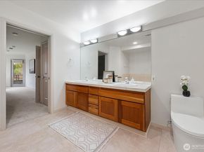 225 4th Avenue A404, Kirkland WA 98033