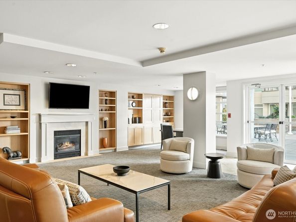 225 4th Avenue A404, Kirkland WA 98033