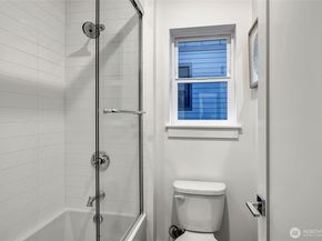 15033 SE 44th Street, Bellevue WA 98006