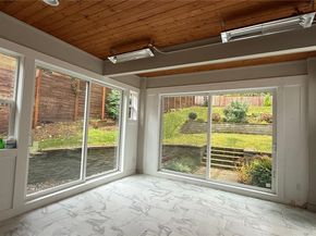 15033 SE 44th Street, Bellevue WA 98006