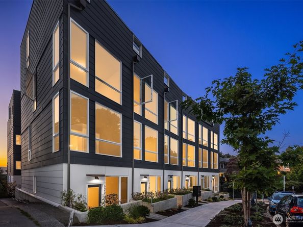 635 13th Avenue E, Seattle WA 98102