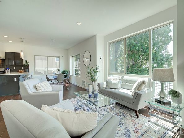 1617 S Weller Street, Seattle WA 98144