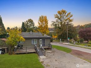 702 S Director Street, Seattle WA 98108