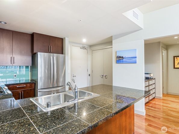 900 Lenora Street 804, Seattle WA 98121