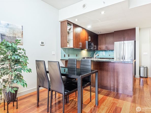 900 Lenora Street 804, Seattle WA 98121