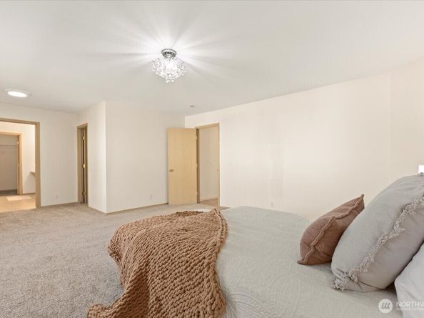 12648 SE 295th Street, Auburn WA 98092