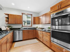 8118 NE 126th Street, Kirkland WA 98034