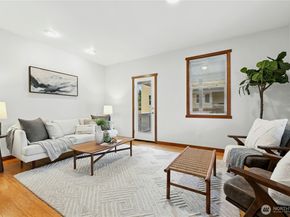 8118 NE 126th Street, Kirkland WA 98034