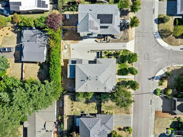 8118 NE 126th Street, Kirkland WA 98034