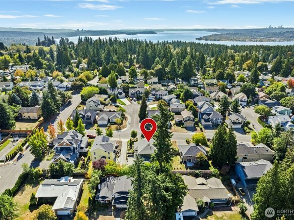 8118 NE 126th Street, Kirkland WA 98034