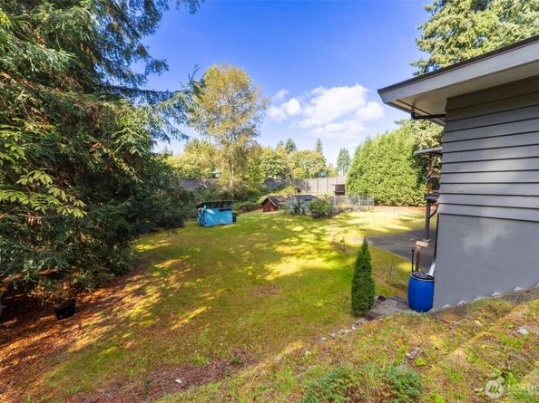 5519 116th Avenue NE, Kirkland WA 98033