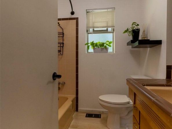 5519 116th Avenue NE, Kirkland WA 98033