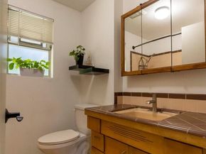 5519 116th Avenue NE, Kirkland WA 98033