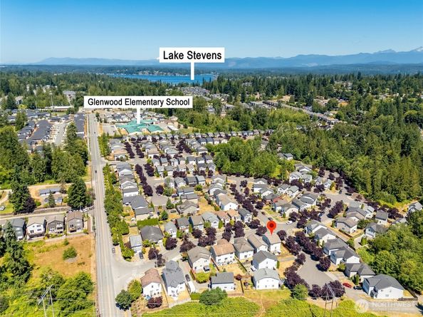 10406 26th Place SE, Lake Stevens WA 98258