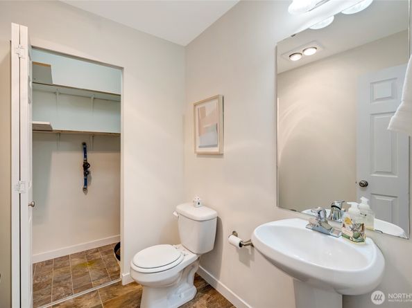 10406 26th Place SE, Lake Stevens WA 98258