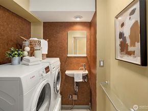 505 Belmont Avenue E 801, Seattle WA 98102