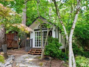 5265 140th Avenue NE, Bellevue WA 98005