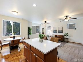 9913 1st Place W, Everett WA 98204