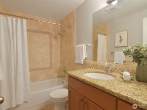 13021 SE 38th Street J8, Bellevue WA 98006