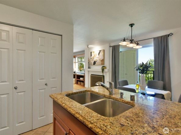 13021 SE 38th Street J8, Bellevue WA 98006