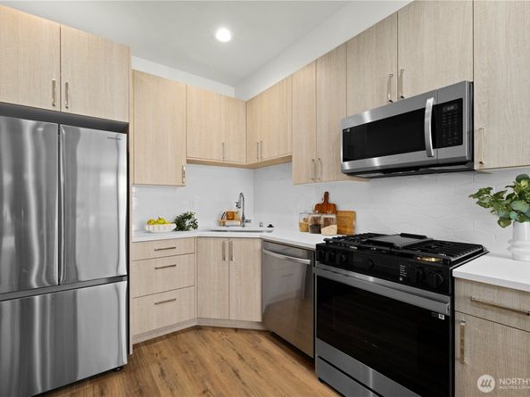 5515 B 9th Avenue NW, Seattle WA 98107