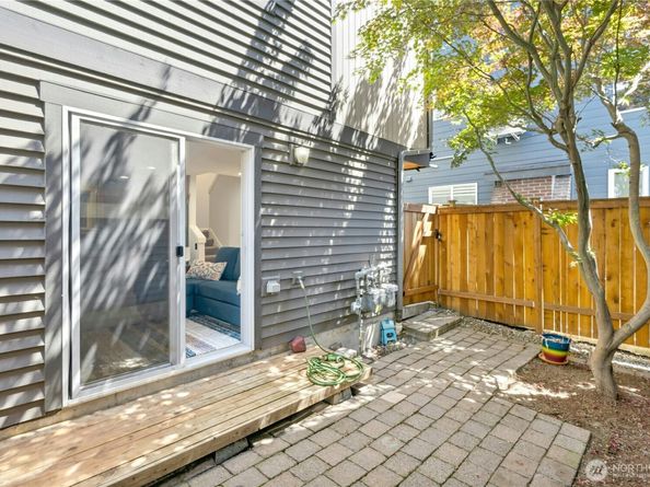 1506 12th Avenue S B, Seattle WA 98144
