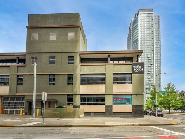 583 Battery Street 1908N, Seattle WA 98121