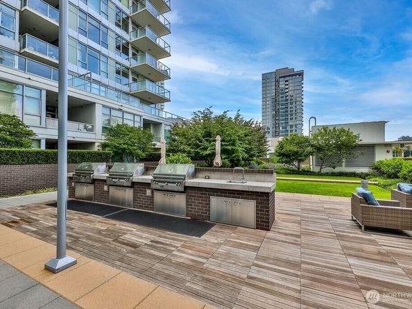 583 Battery Street 1908N, Seattle WA 98121